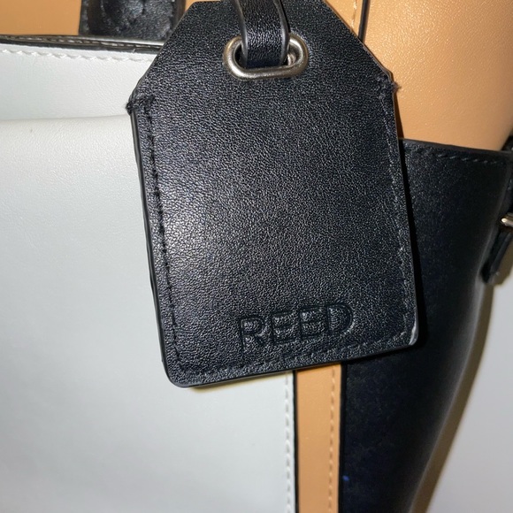 Khaki “REED” by Reed Krakoff shoulder bag with adjustable shoulder strap - Picture 4 of 9